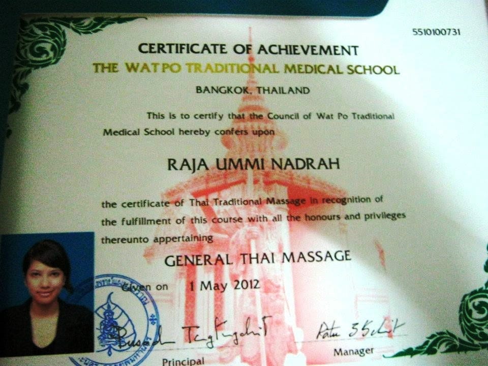 Certificate from Wat Po Massage School | Ummi Goes Where?