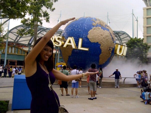 Me at Universal Studios Singapore | Ummi Goes Where?