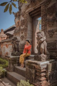 Balinese traditional costume photoshoot