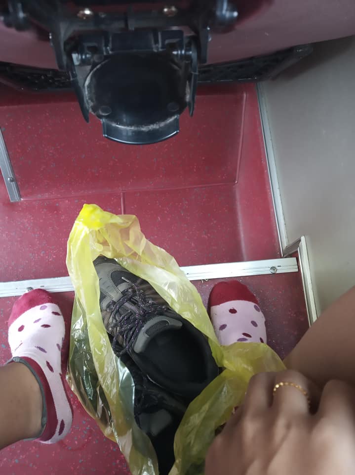 No shoes allowed on Vietnam buses
