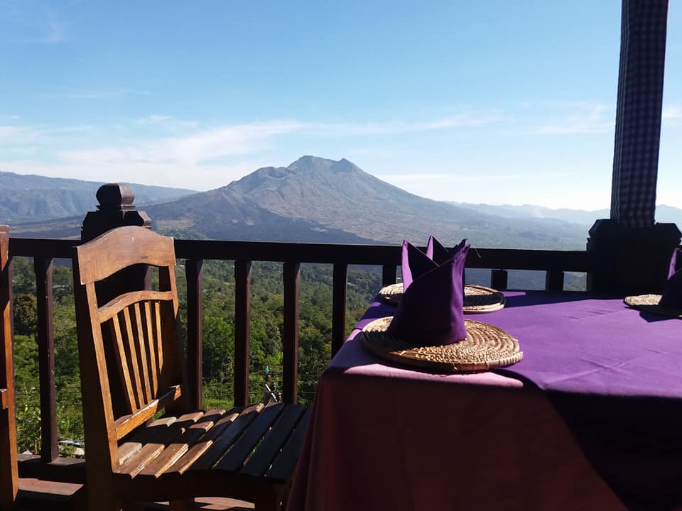 Climbing Mount Batur Bali | Ummi Goes Where?