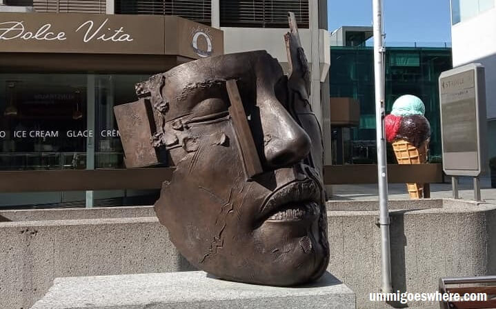 Art sculpture in Vaduz | Ummi Goes Where?