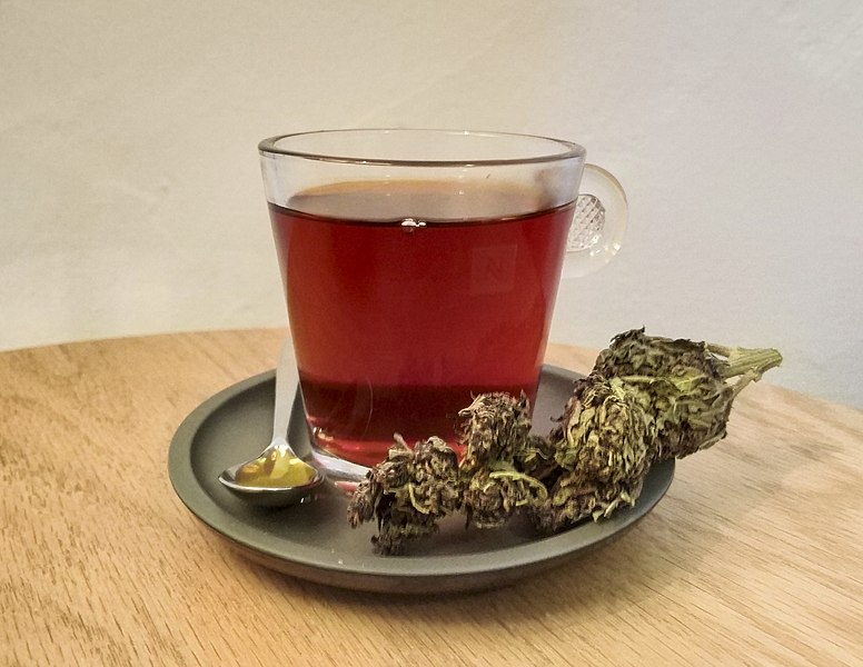 Cannabis tea
